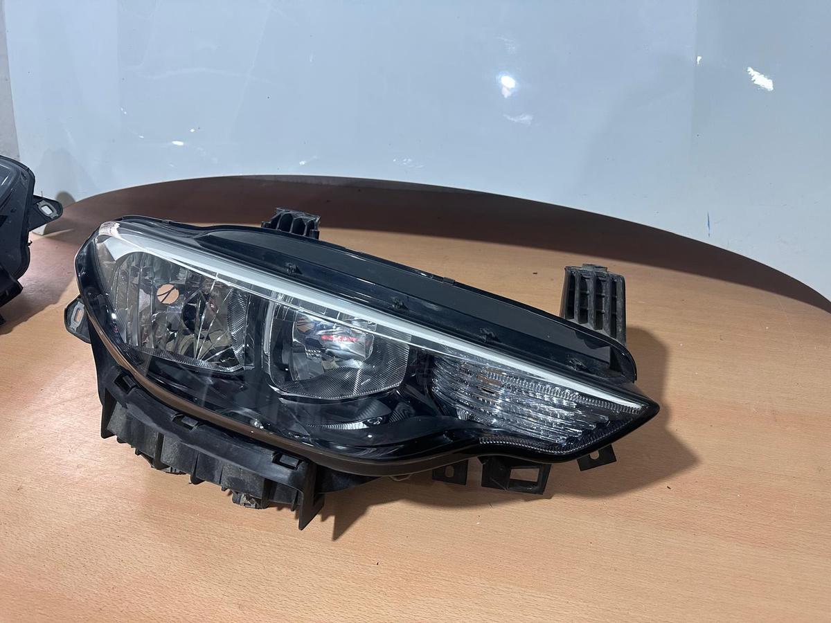 Fiat Egea Sağ Ön Far Easy Halojen Orjinal 