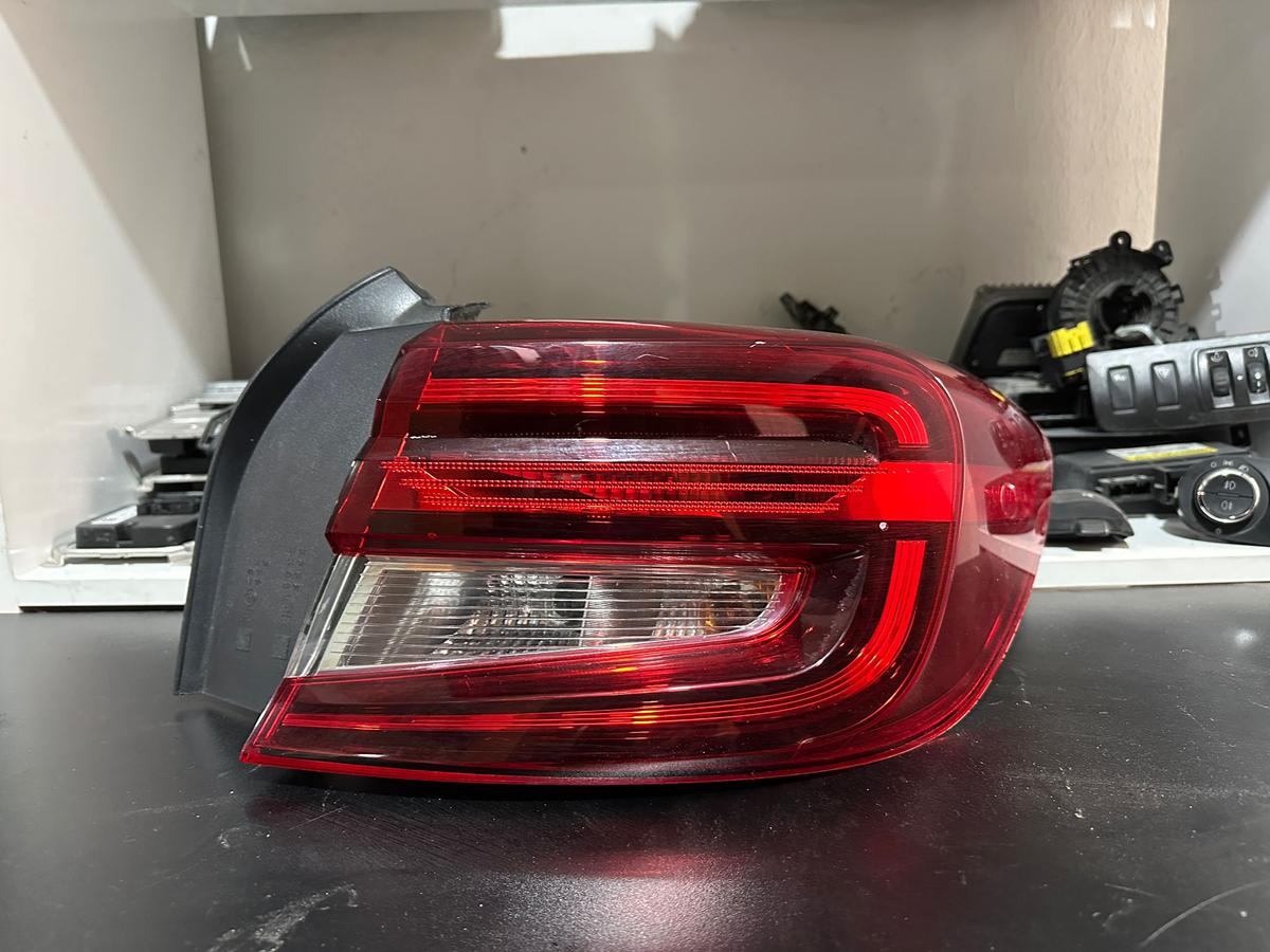 Renault Taliant Sağ Arka Stop Orjinal Çıkma 265503251r -renault Mais